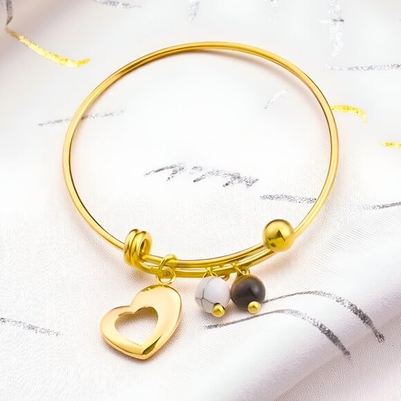 🆕️18K Gold Plated LARGE Boho Bangle with Heart Tiger's Eye & Magnesite Charms ✨ - Picture 1 of 11